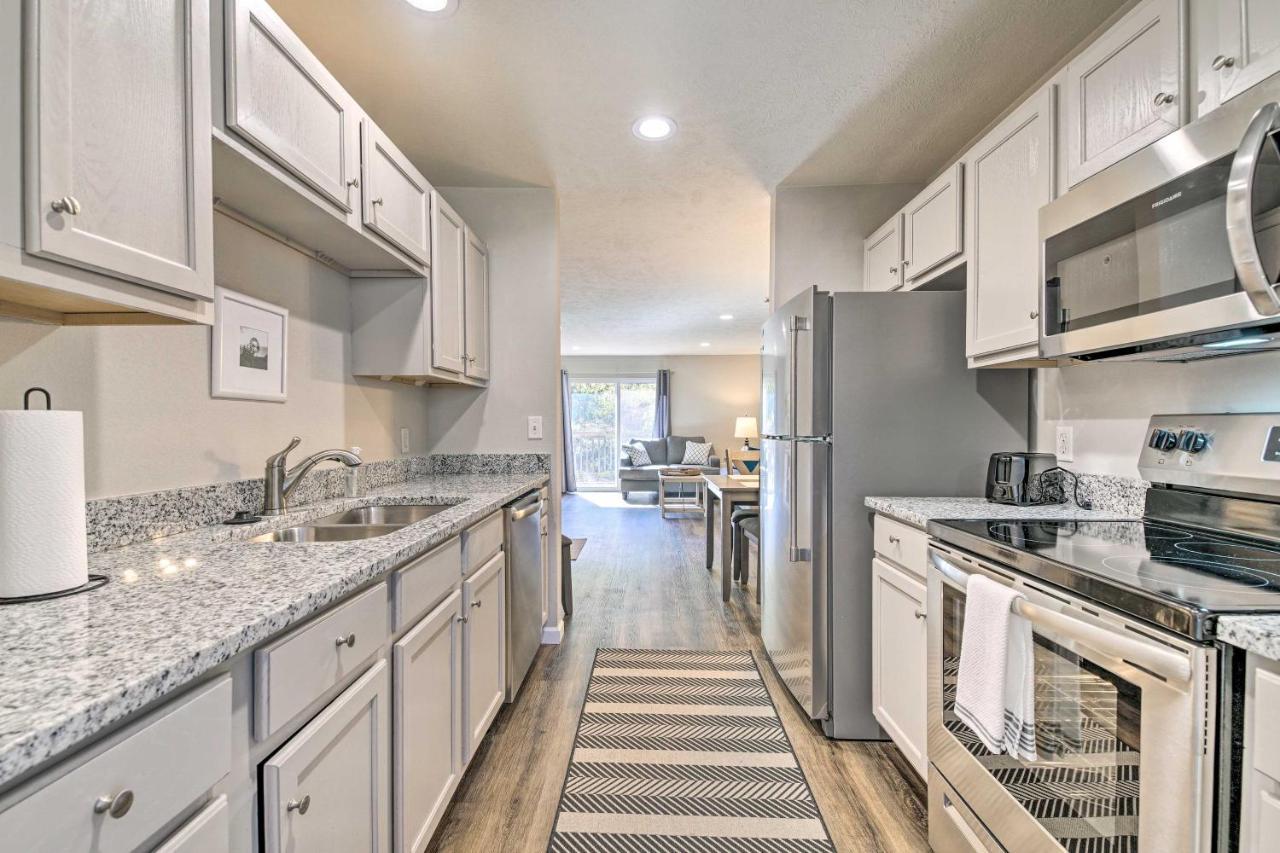 Pet-Friendly Branson Condo With Shared Pool! ภายนอก รูปภาพ
